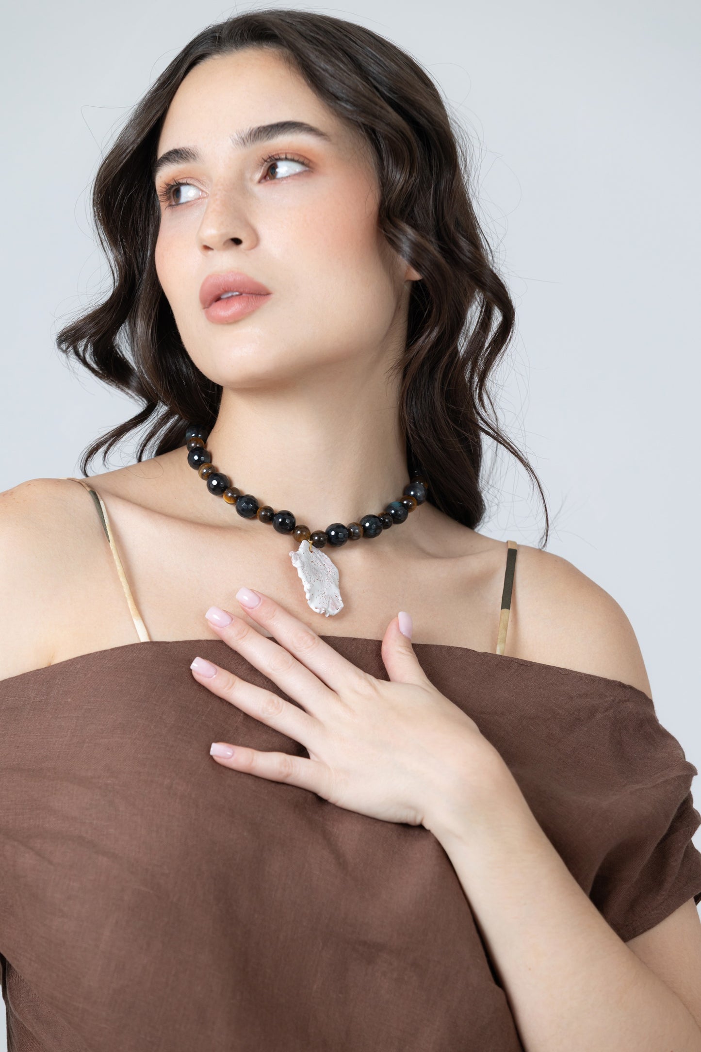 Media Concha chocker