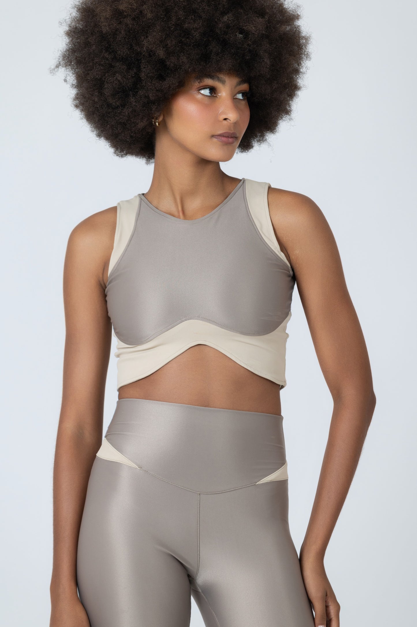 Perla High Waisted Legging