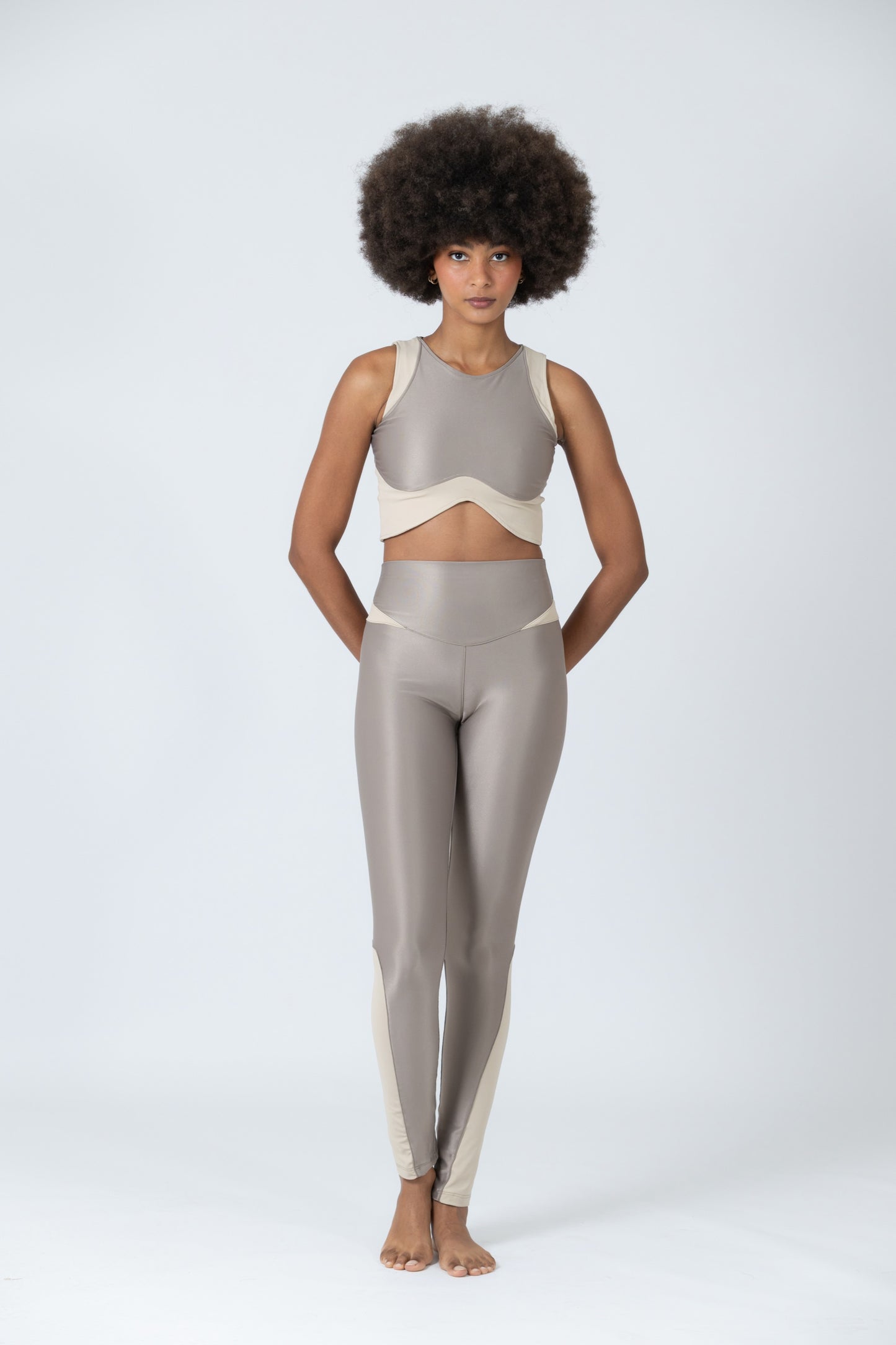 Perla High Waisted Legging