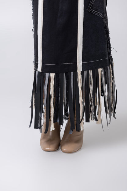 Skeleton Skirt in Black