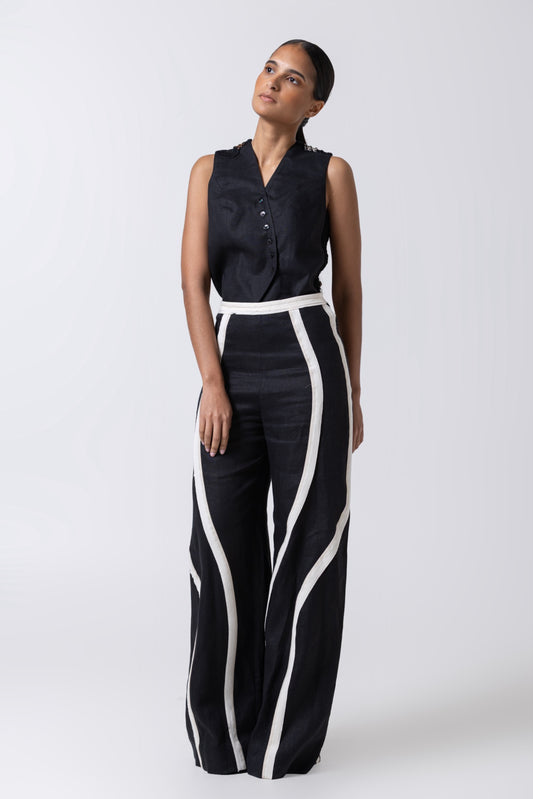 Valerie Vest in Black